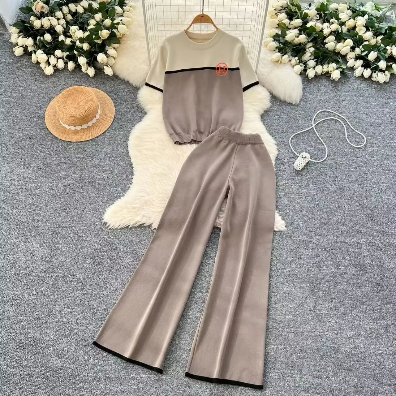 Casual Knitted Two-Piece Set Women'S Fashionable Embroidered Lettering Ensemble Spring Summer New Arrival Age-Defying Design