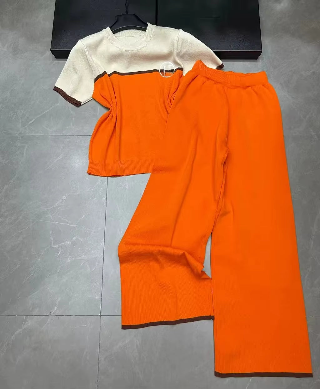 Casual Knitted Two-Piece Set Women'S Fashionable Embroidered Lettering Ensemble Spring Summer New Arrival Age-Defying Design